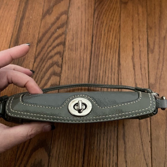 Vintage Coach Project Wristlet. Has Original Hangtag. - Picture 11 of 11